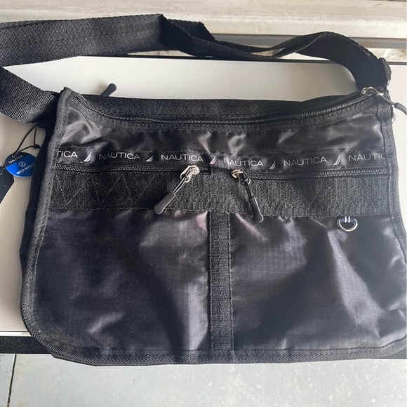 Purse - Picture 1 of 4